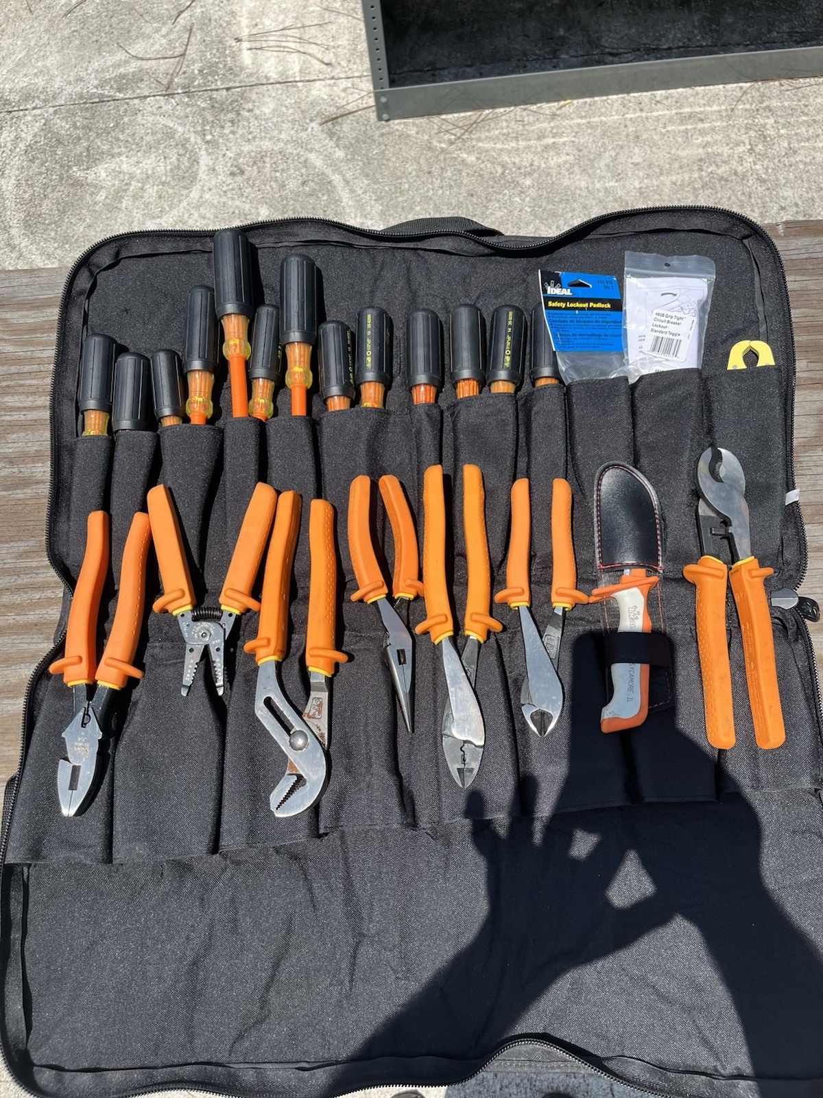Ideal Journeyman Tool Kit Insulated 26 Piece 1000v Great Used Condition