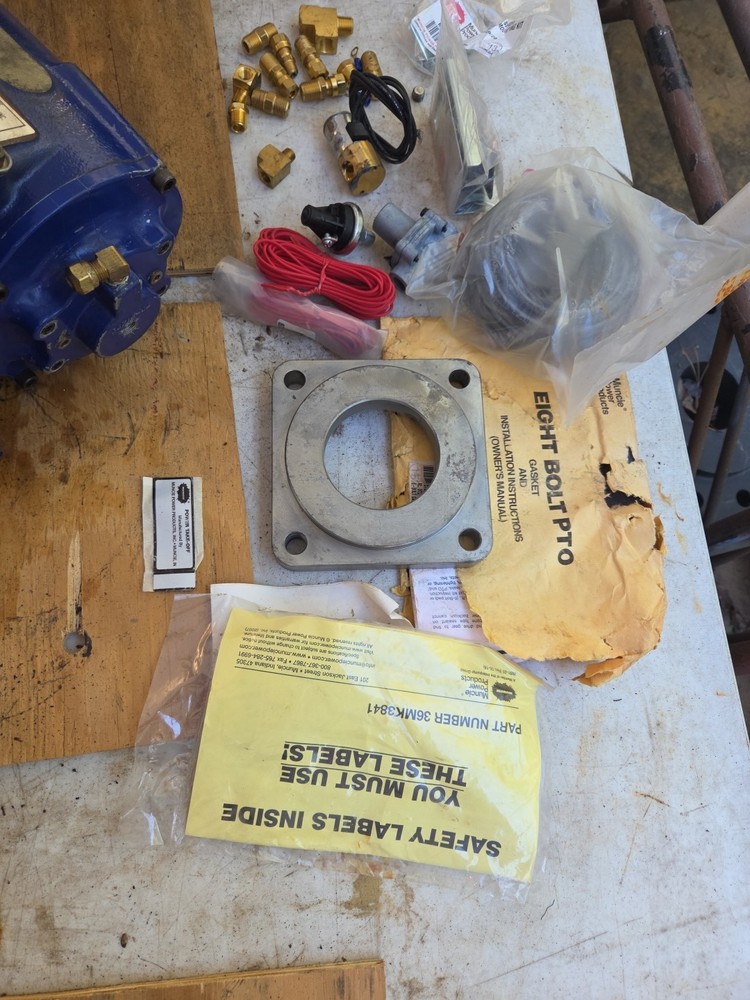 Muncie PTO, CS8B-U6807, With Accessories