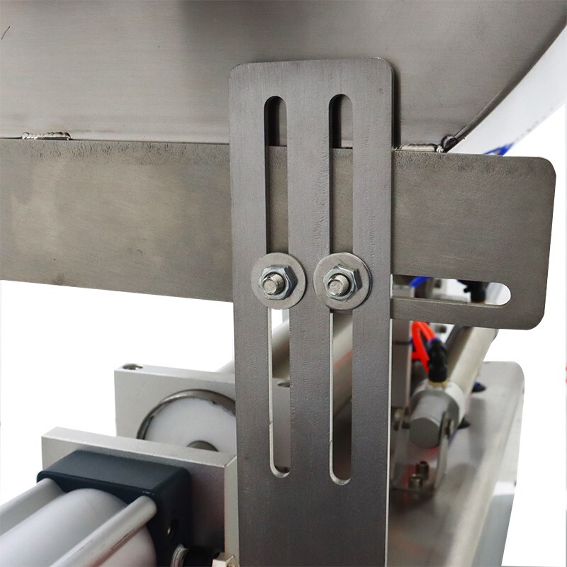 100-1000ml Liquid& Paste Filling Machine with Mixing Function 60L Hopper for Jam