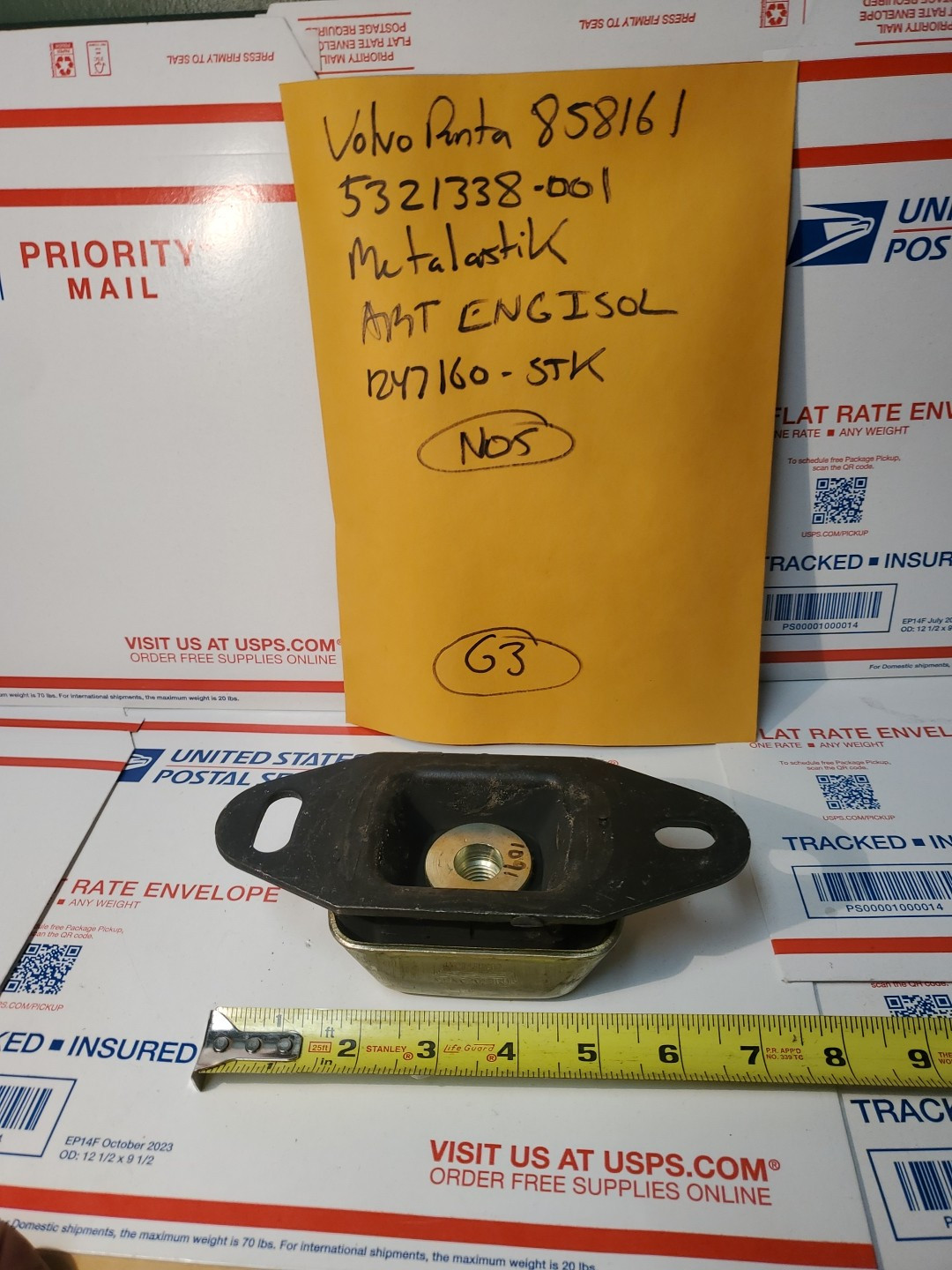 VOLVO PENTA TMD 22 ENGINE ISOLATER/ MOUNT #858161/846765 5321338-001 NEW, G2