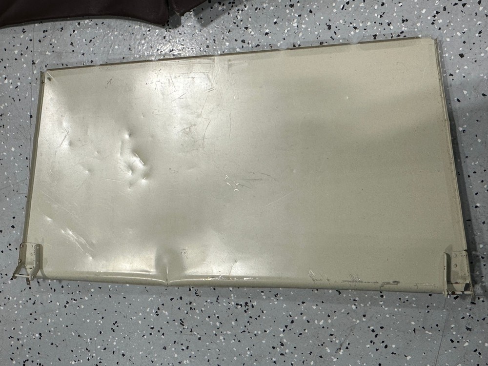 CESSNA 172 C CABIN INTERIOR PANELS - LOWER