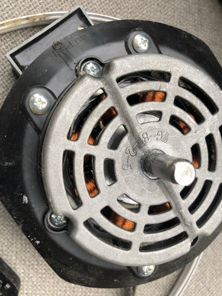 LASKO Box Floor Fan Induction motor