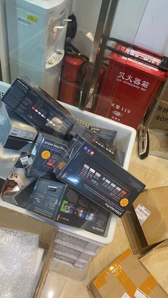 Blackmagic Design Atem Mini Pro HDMI-Compatible Live Stream Switcher Multi-view