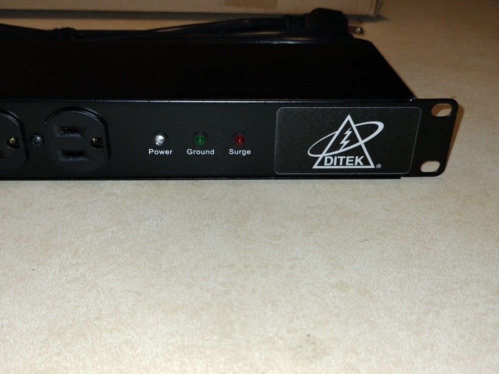 DITEK RACK MOUNT AC POWER SURGE PROTECTOR DTK-RMAC12