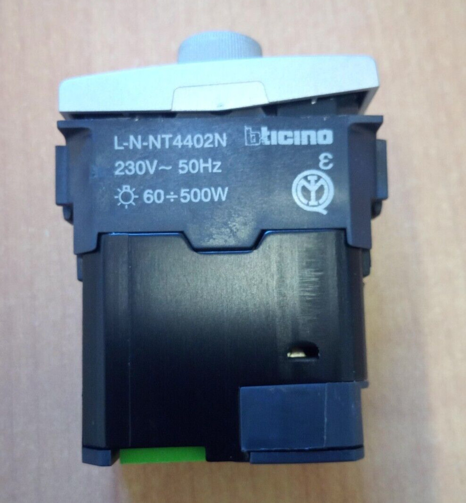 DIMMER DEV TECH BTICINO LIVING LIGHT NT4402N