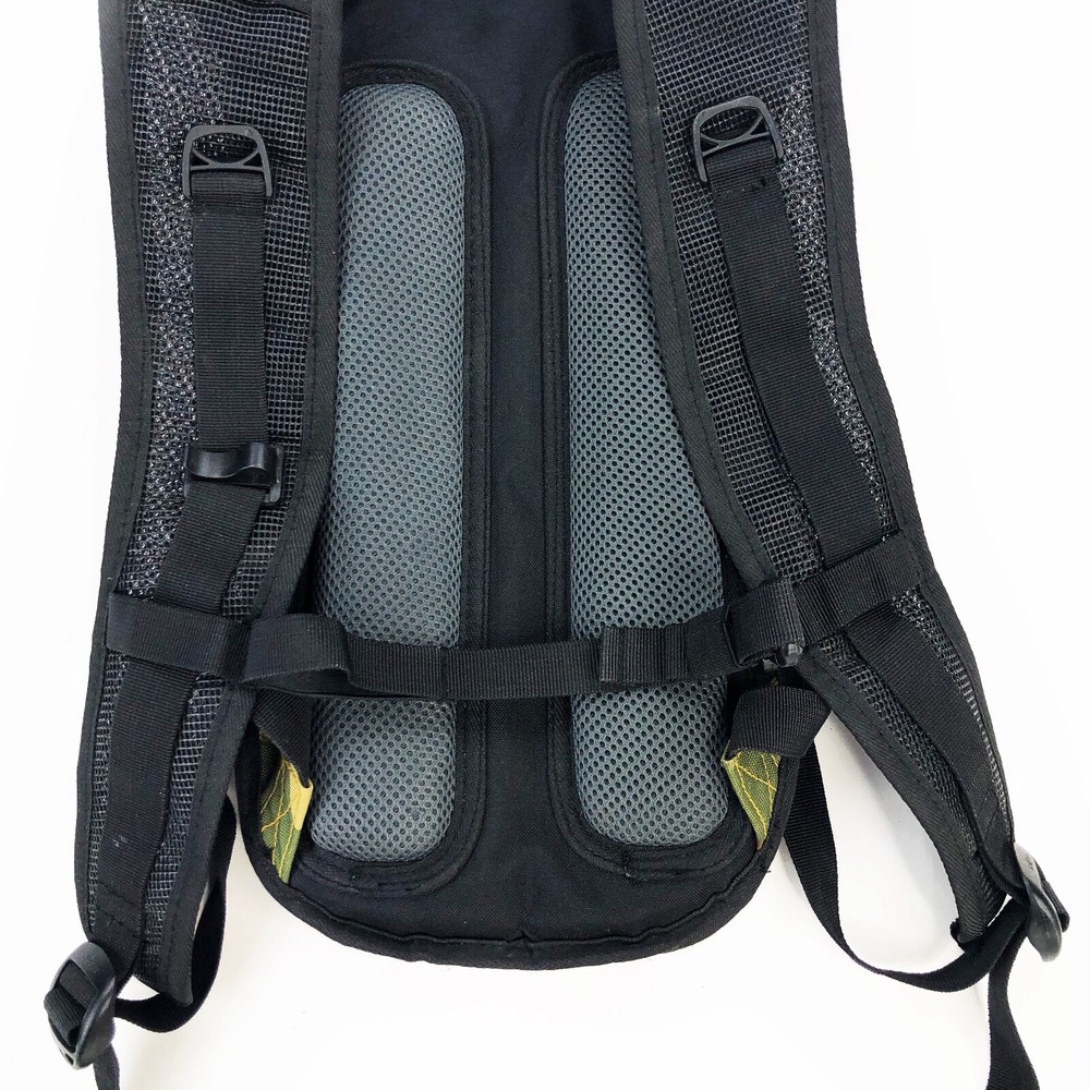 Cabelas Hydration Pack Hiking Water Backpack 2 Liter No Bladder Camo Gray