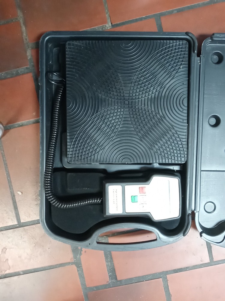 Electronics Freon Scale