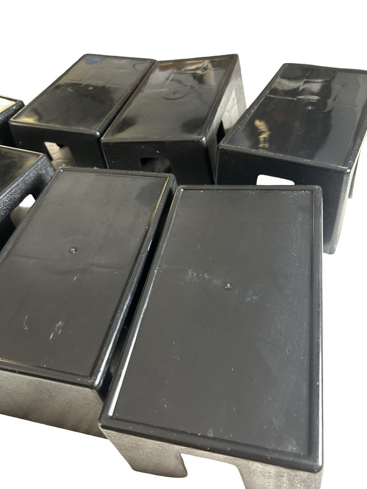 7 Pack Black Plastic Bar Caddy with 6 Compartments Refillable Bar Organizer