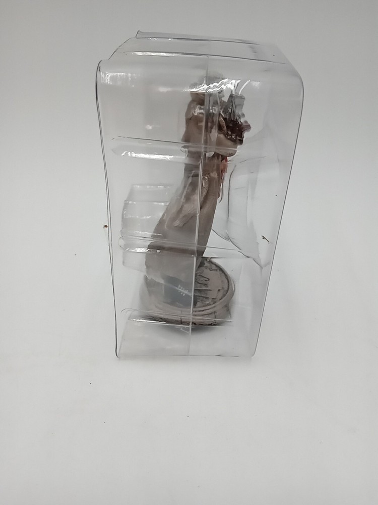 Eaglemoss DC Chess Figure "HUSH SILENCE" #ufb7