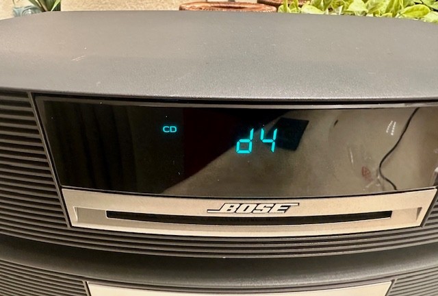 Bose Wave Music System Bundle with Bose Wave Multi-CD Changer