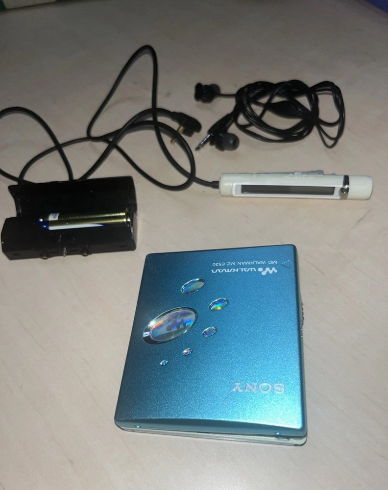 SONY MZ-E520 Blue / Teal MD MiniDisc Player Walkman