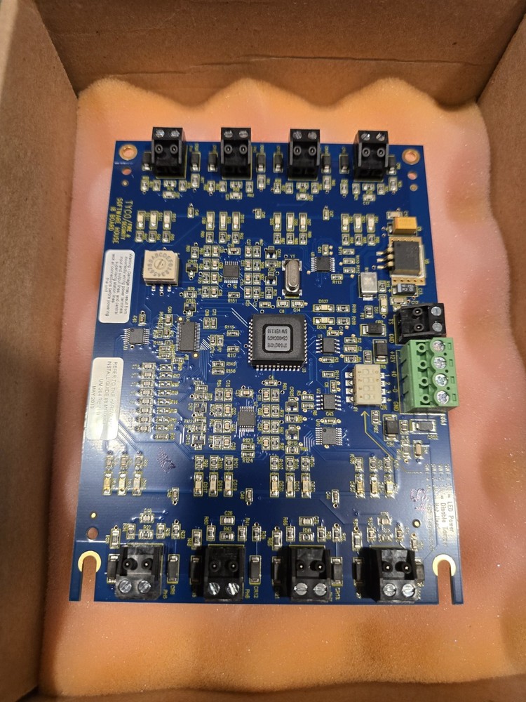Software House AS0073-000 MO 8RD Input Bus Module New In Box