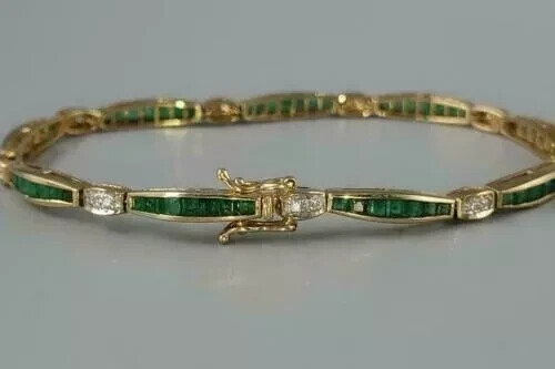 8 CT Princess Simulated Emerald Women's Tennis Bracelet 14K Yellow Gold Plated