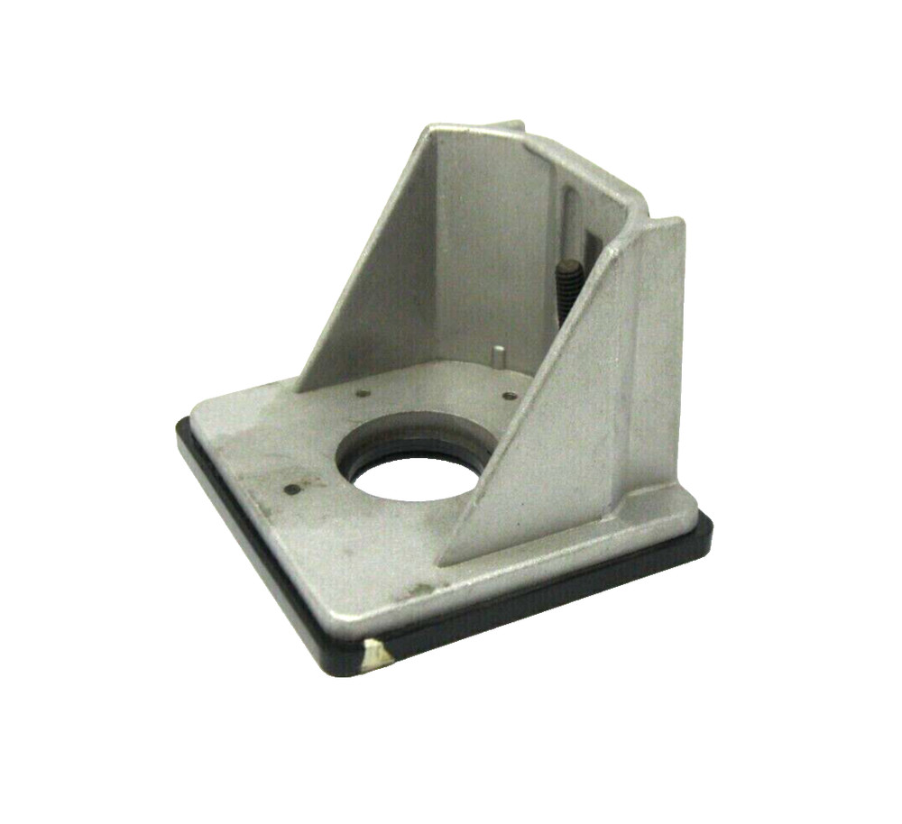 1pcs DeWALT OEM Compact Router Base D26671