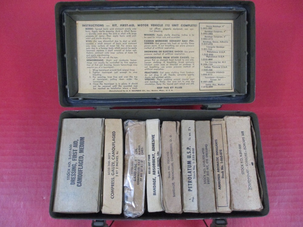 WWII US Army Willy's MB G503 Jeep or Military Vehicle First Aid Kit w/Contents 2
