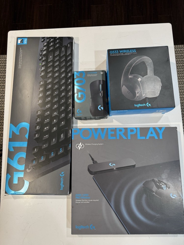 Logitech G Wireless Gaming Bundle – Keyboard, Mouse, Headset, Powerplay