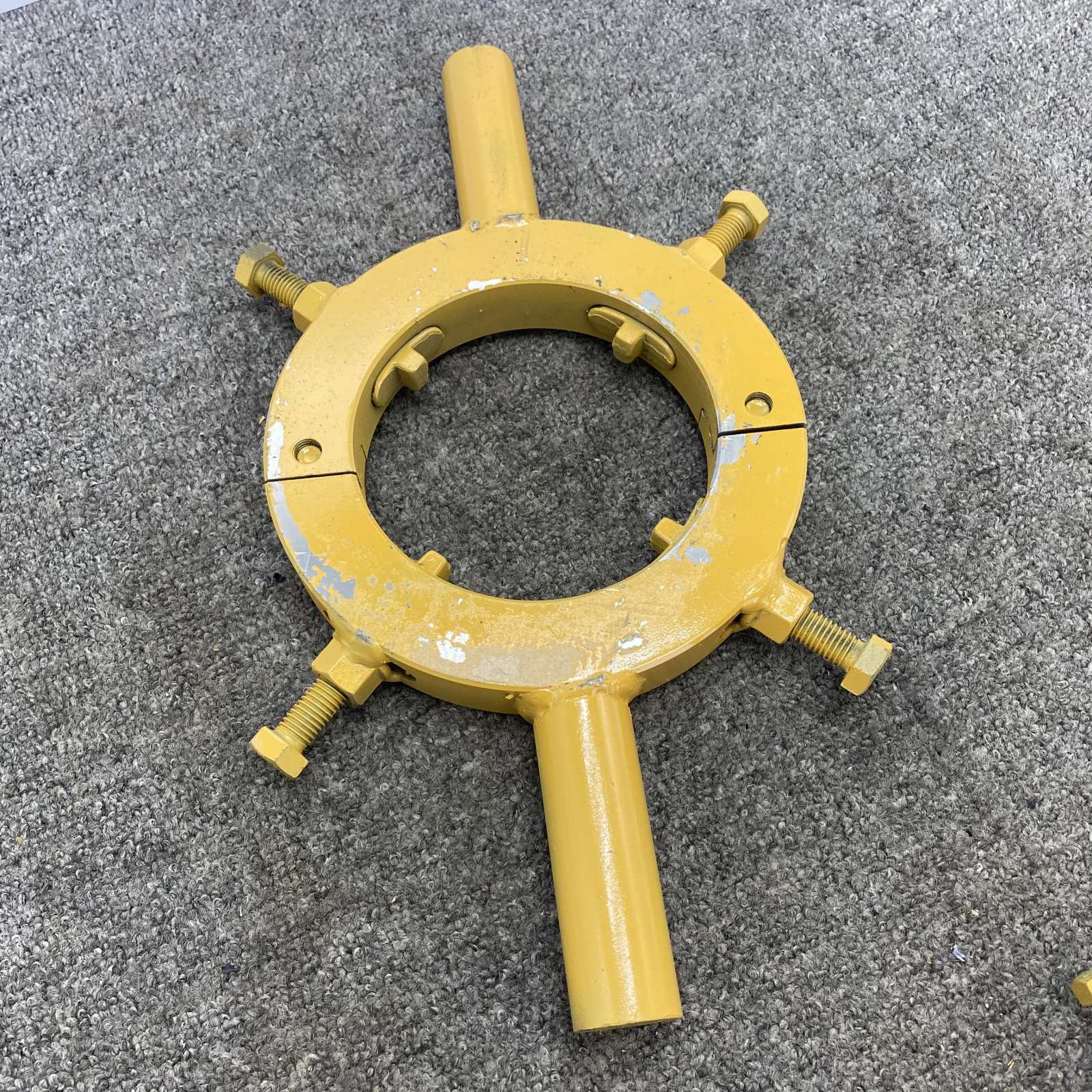 Change Cylinder Head Wrench for All Brand Excavators ID 105mm-145mm 4 bolts