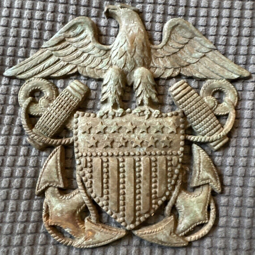 US NAVY Brass Insignia - Heavy
