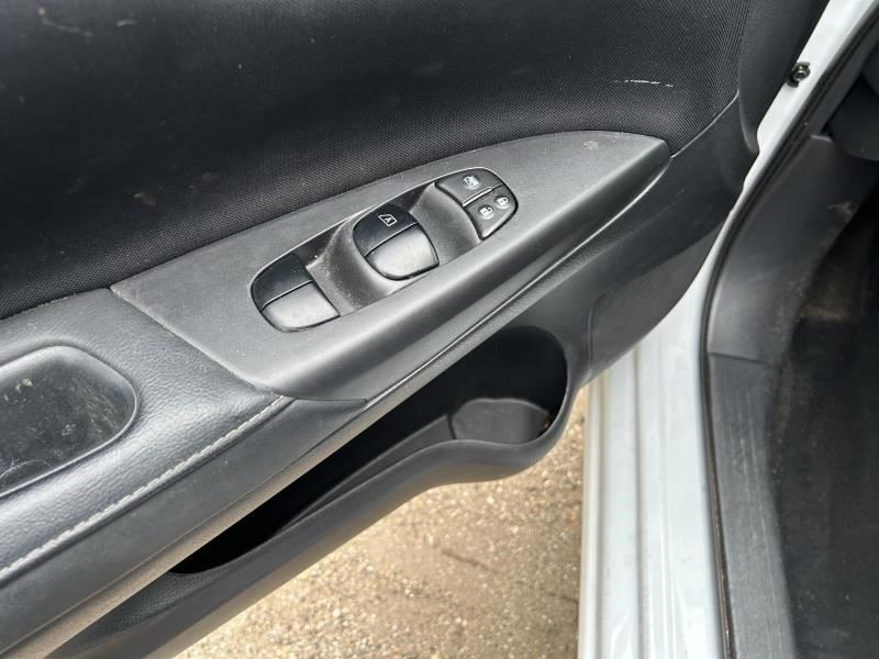 SENTRA 2018 High Mounted Stop Light 104578377