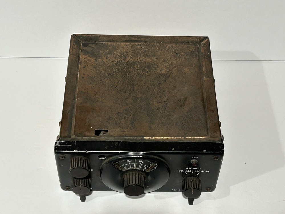 BENDIX CORP ADF-T-12B RECEIVER MODEL 201 (A1) Untested