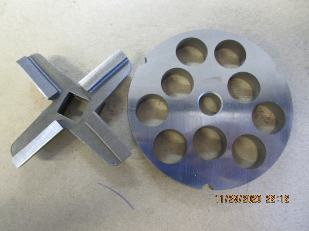 #32 3/4'' GRINDER PLATE & KNIFE