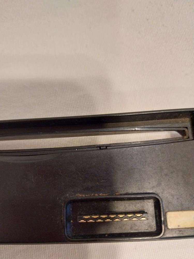 ALPINE CDA-7839 faceplate Only (Used).