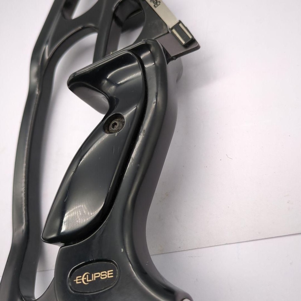 HOYT ECLIPSE Black Archery Handle Recurve Bow