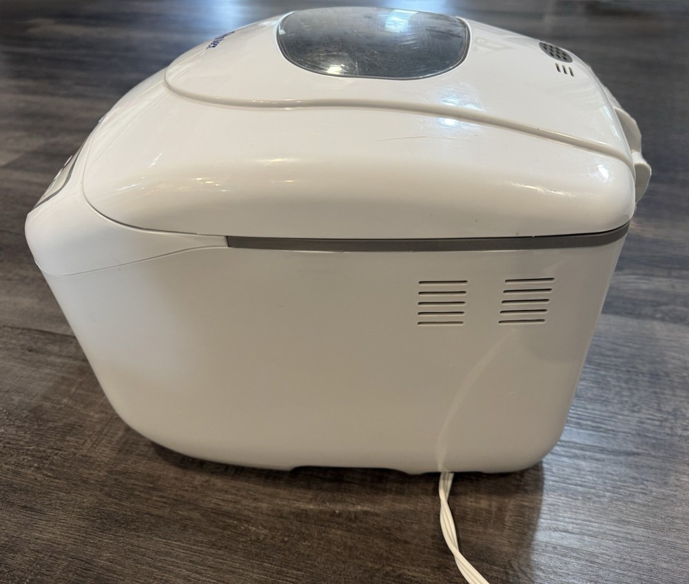 Oster Expressbake Bread Maker Machine Model 5838 White Tested Works W Manual