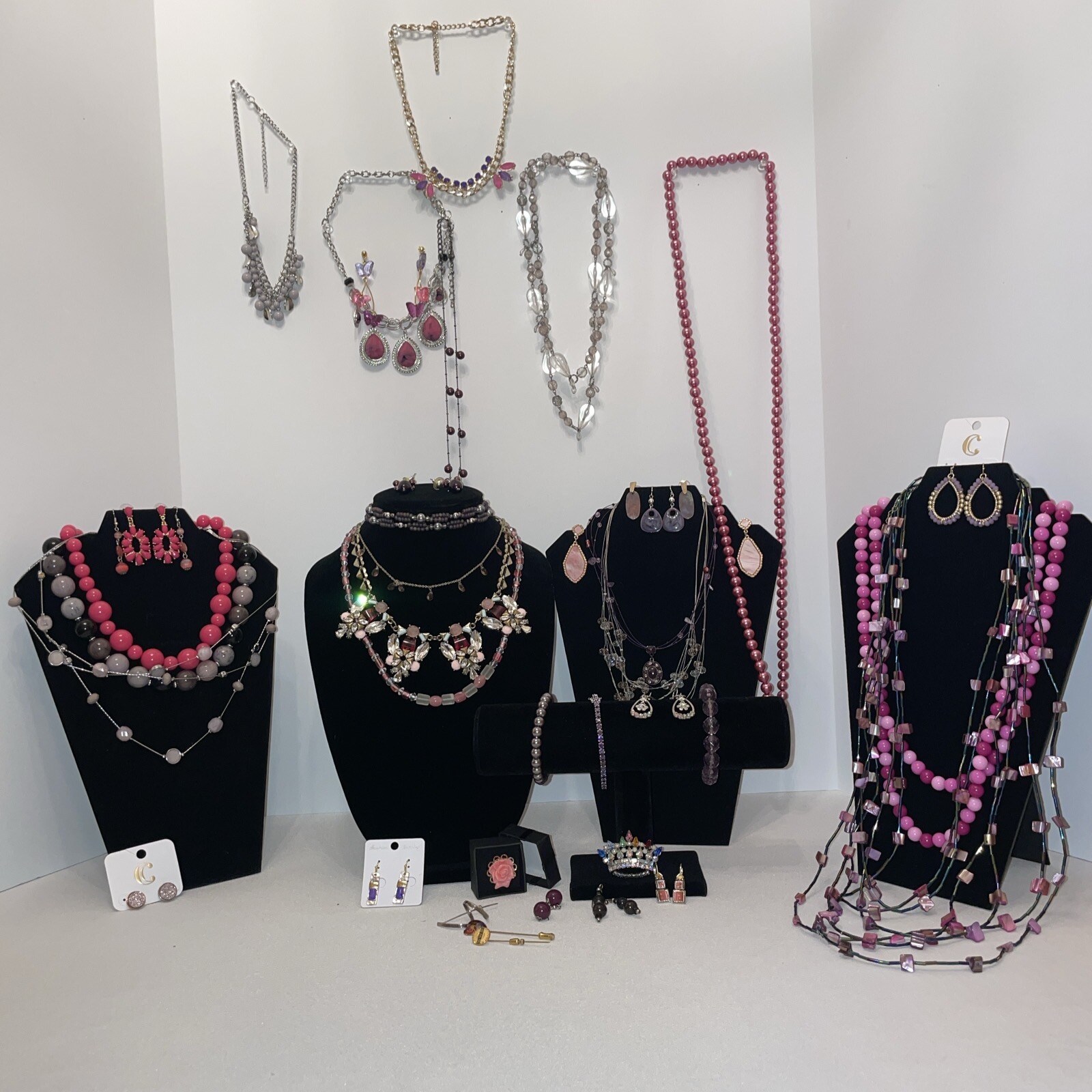 Mystery Vintage- Now 1/2 Pound All Wearable Jewelry Lot Some Signed, A Few 925