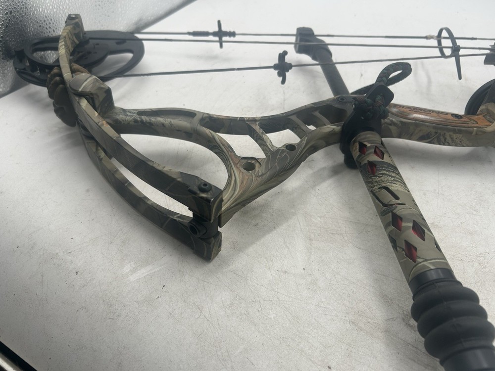👍EXCELLENT CONDITION Diamond Iceman Flex Bow Bowtech Compound Bow