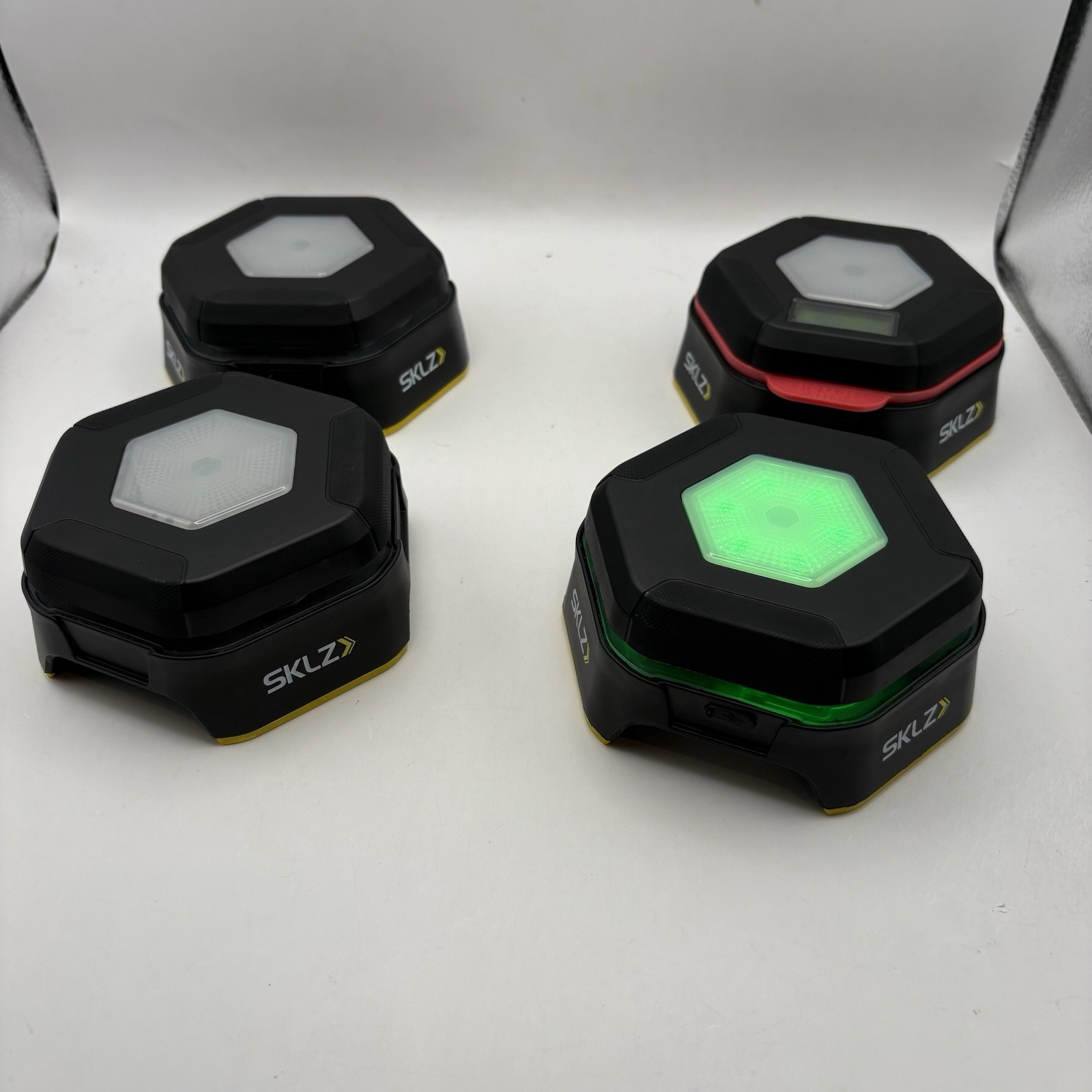 SKLZ Reactive Flash LED Training Pods Reaction Time Agility Reflex Trainer NEW