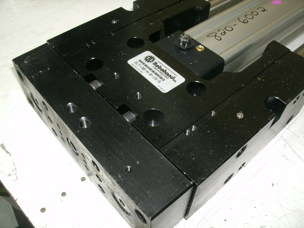 ROBOHAND DLT-30-N-B-15-S LINEAR BASE PNEUMATIC THRUSTER NEW