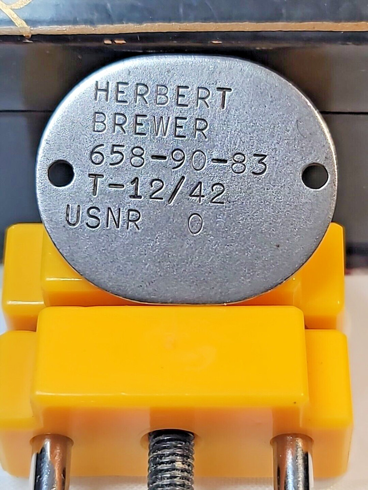 WWII 1942 USNR  Dog Tag T12/-42 - aged condition