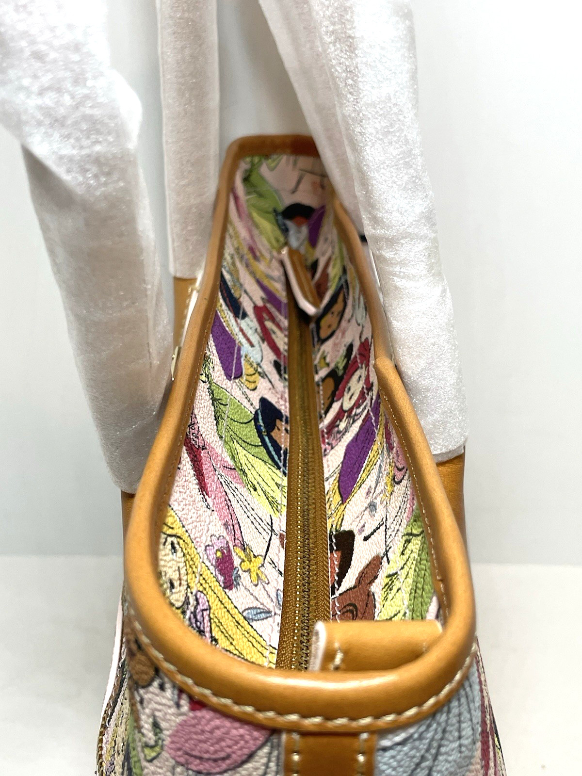 Disney Princess Dooney & Bourke Tote Bag Purse Princesses New Exact Bag Pictured