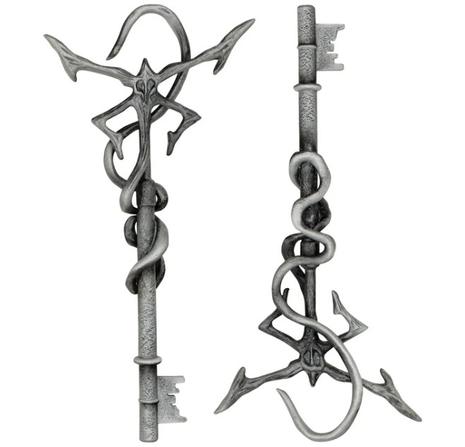 Resident Evil 4 Insignia Key Los Iluminados Official Replica Metal Figurine