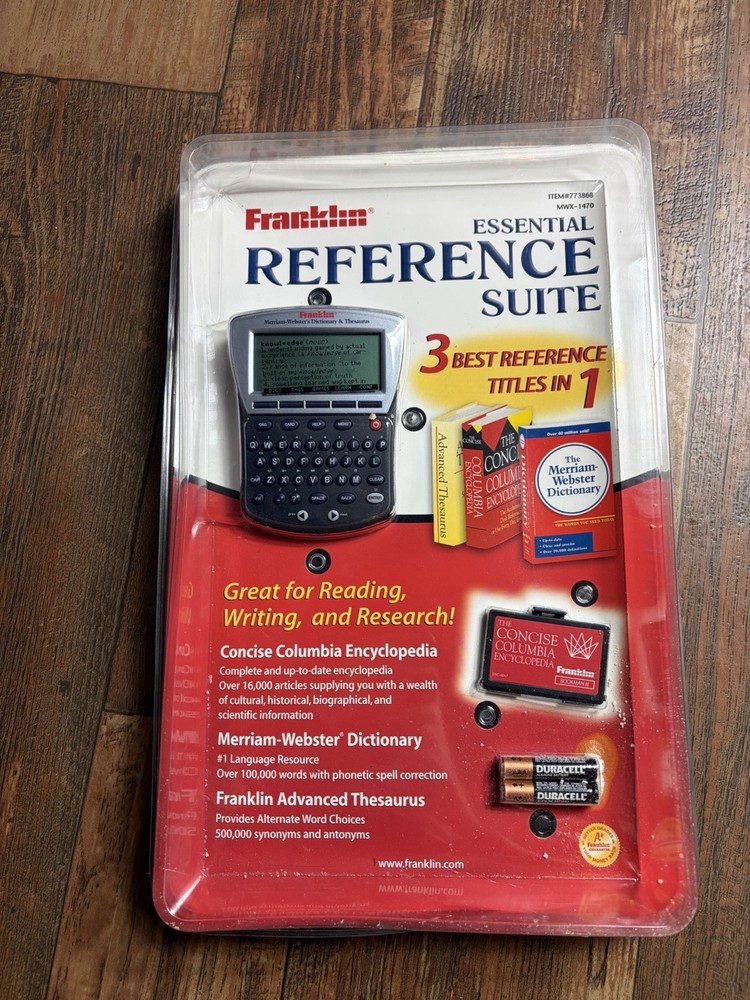 SEALED Franklin Dictionary & Thesaurus with Comprehensive Reference Set