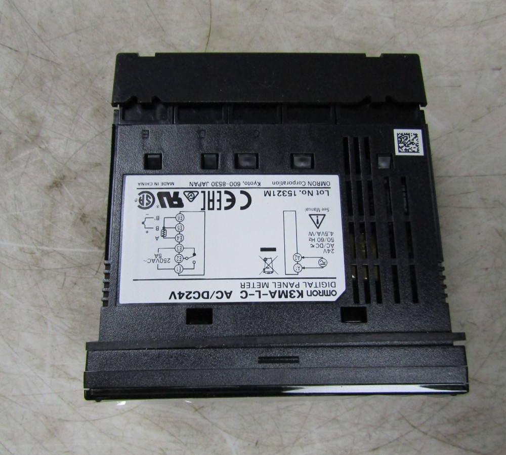 NEW OMRON K3MA-L-C MULTI-RANGE DIGITAL PANEL METER 24VAC/DC W/ MOUNTING BRACKETS