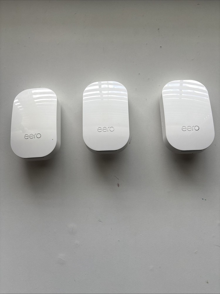 Eero Beacon D010001 2nd Gen (pre-owned)