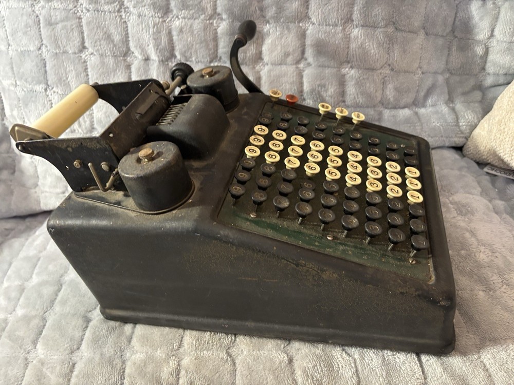 Burroughs Vintage Adding Machine In WORKING Condition