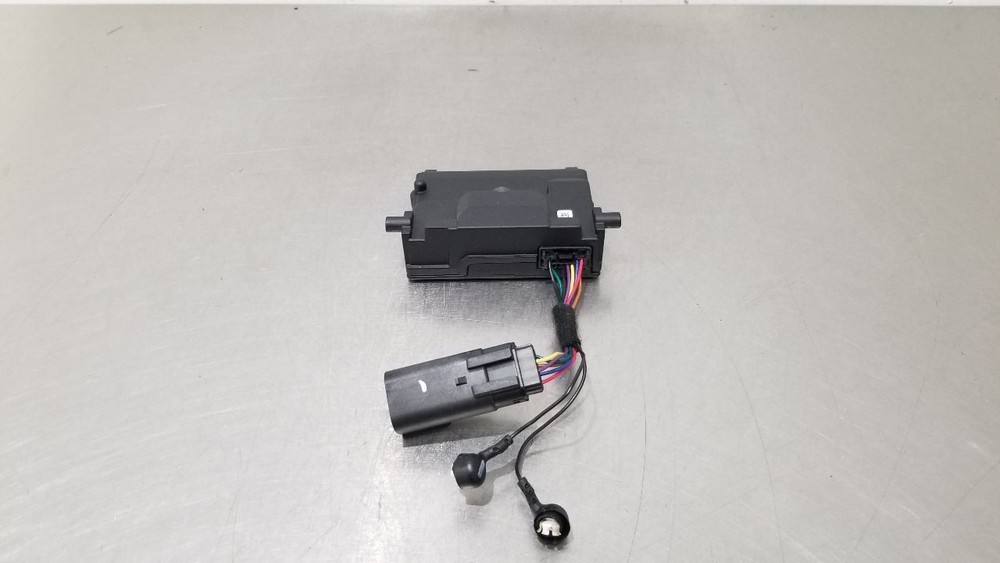 23 FORD BRONCO FRONT FACING CAMERA WINDSHIELD MOUNTED M2DT19H406CH