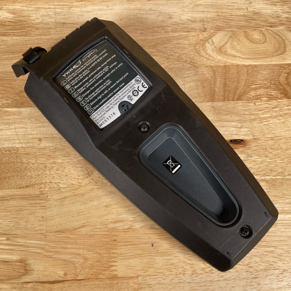 VWR SP70P Symphony Portable pH Meter