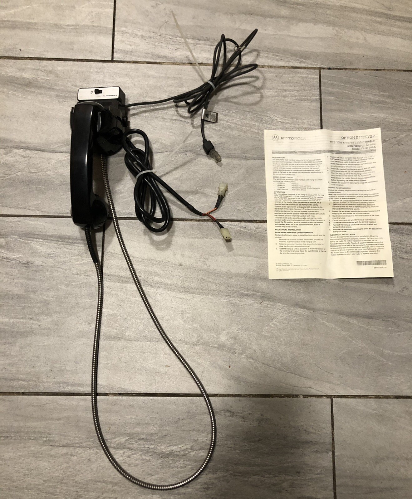 Motorola MCS2000 2-way Radio Privacy Handset  Hang-up Cup Model YLN1149A