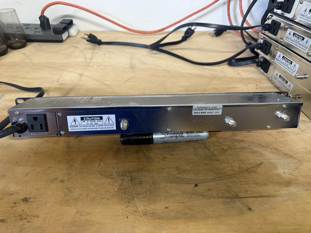 Holland Electronics HSM55 Commercial modulator.