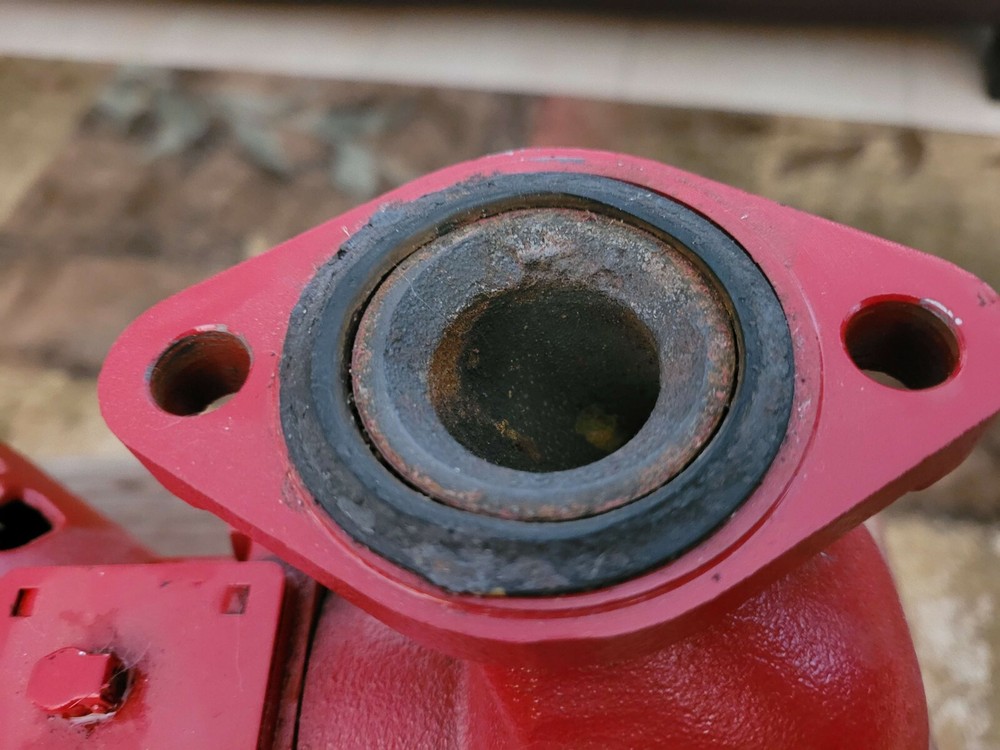 Bell & Gossett Water Circulating Pump