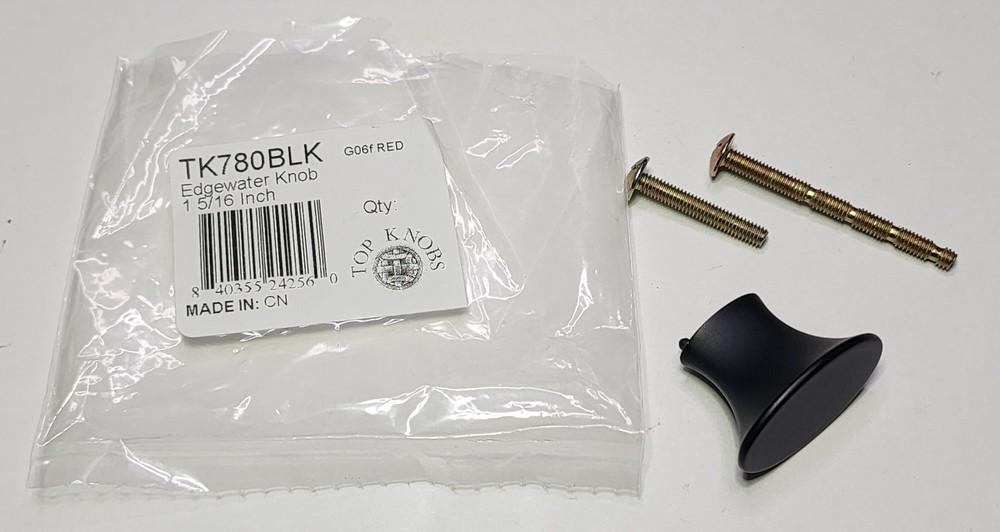 Top Knobs Edgewater TK780BLK 1-5/16" Six Pack Flat Matte Black