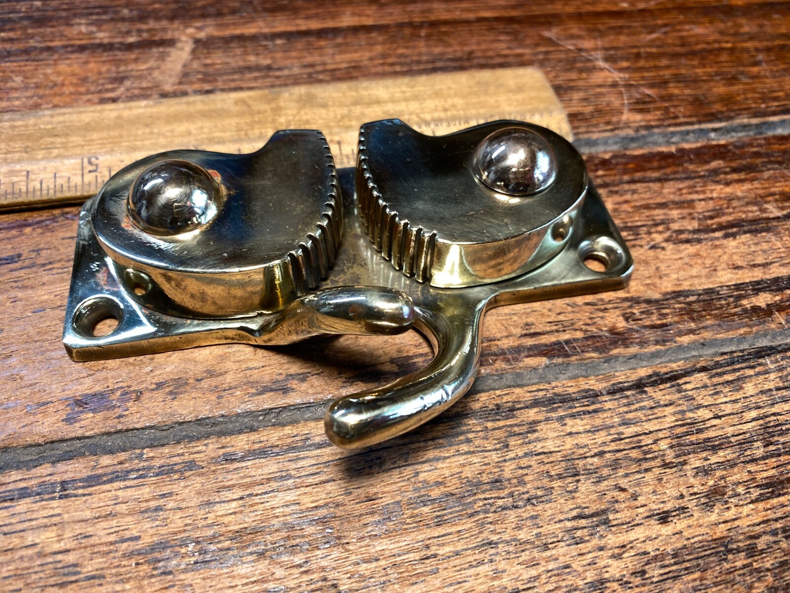 NEW OLD STOCK, VINTAGE BRONZE CAM CLEAT 5" WITH FAIRLEAD