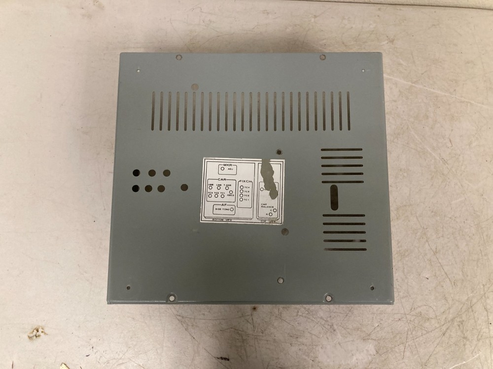 Kenwood TS-830S Transceiver Top & Bottom Cabinet Covers – Durable Replacement