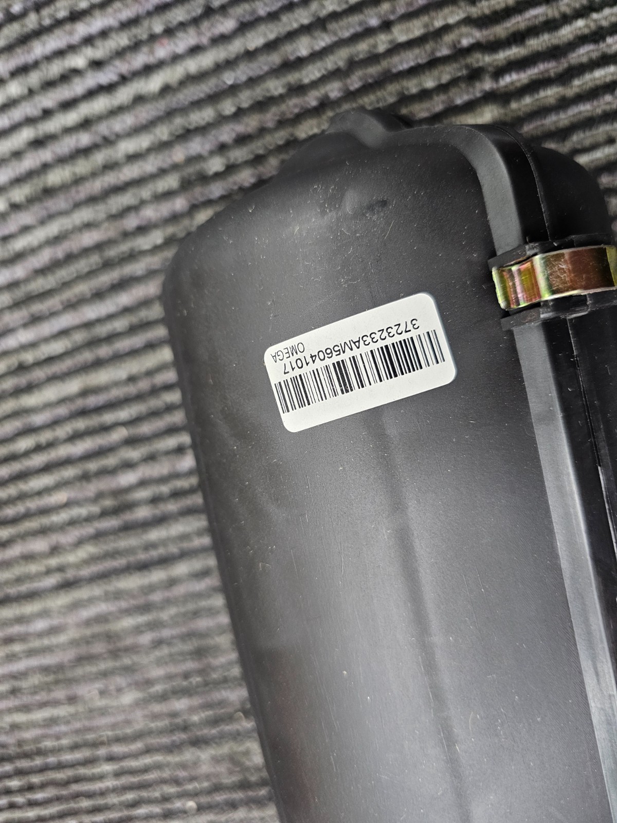 Omega Environmental Technologies 37-23233-AM Accumulator fits Ford F250 350 450