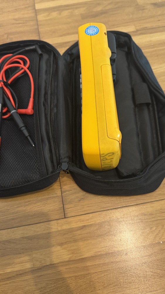 Fluke 726 Precision Multifunction Process Calibrator