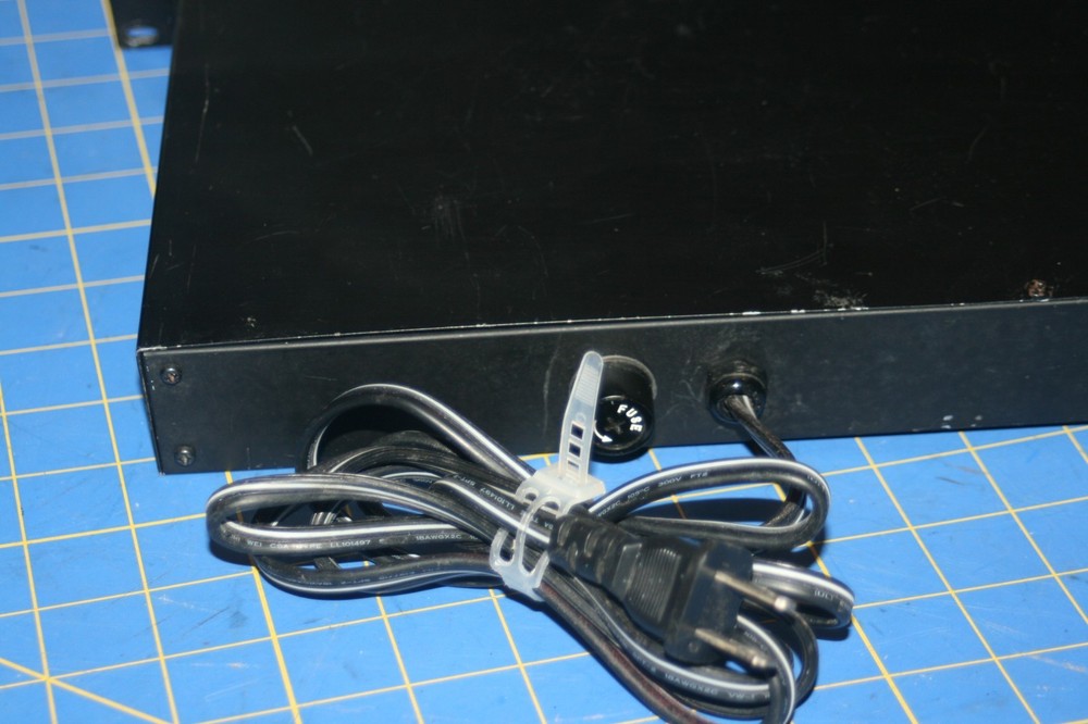 Washburn WSR-42 STACK IN A RACK Multi Stage Distortion Effects